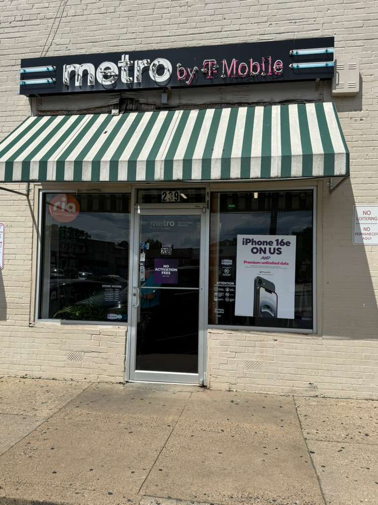 Arlington, VA store